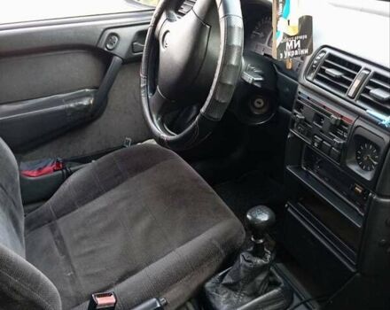 Сірий Опель Вектра, об'ємом двигуна 2 л та пробігом 290 тис. км за 1550 $, фото 2 на Automoto.ua
