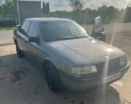 Сірий Опель Вектра, об'ємом двигуна 1.8 л та пробігом 311 тис. км за 1800 $, фото 3 на Automoto.ua