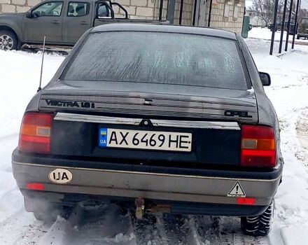 Серый Опель Вектра, объемом двигателя 1.8 л и пробегом 250 тыс. км за 600 $, фото 6 на Automoto.ua