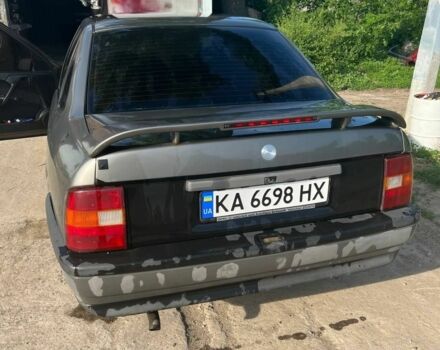 Сірий Опель Вектра, об'ємом двигуна 1.8 л та пробігом 311 тис. км за 1800 $, фото 2 на Automoto.ua