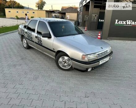 Серый Опель Вектра, объемом двигателя 0 л и пробегом 300 тыс. км за 1499 $, фото 9 на Automoto.ua