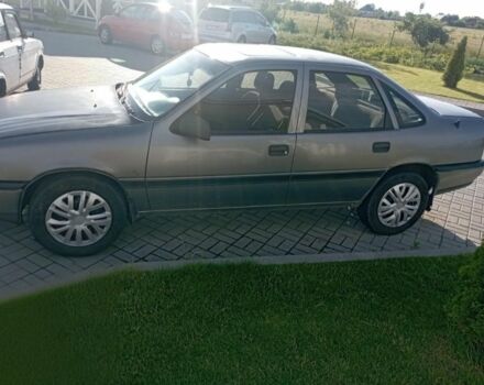 Сірий Опель Вектра, об'ємом двигуна 1.8 л та пробігом 300 тис. км за 1188 $, фото 4 на Automoto.ua