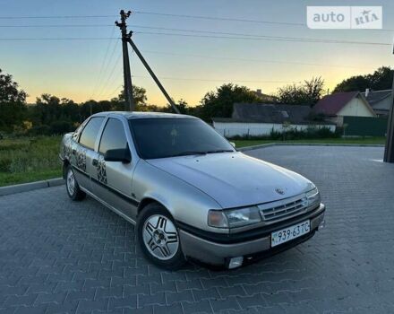 Серый Опель Вектра, объемом двигателя 0 л и пробегом 300 тыс. км за 1499 $, фото 12 на Automoto.ua