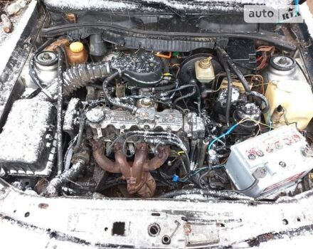 Сірий Опель Вектра, об'ємом двигуна 2 л та пробігом 400 тис. км за 1375 $, фото 8 на Automoto.ua