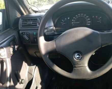 Сірий Опель Вектра, об'ємом двигуна 1.8 л та пробігом 300 тис. км за 1188 $, фото 1 на Automoto.ua