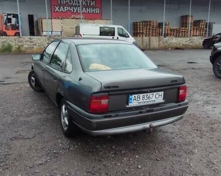 Серый Опель Вектра, объемом двигателя 1.6 л и пробегом 430 тыс. км за 1500 $, фото 1 на Automoto.ua