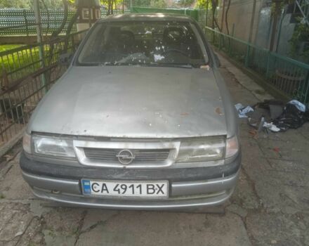 Серый Опель Вектра, объемом двигателя 1.8 л и пробегом 2 тыс. км за 450 $, фото 1 на Automoto.ua