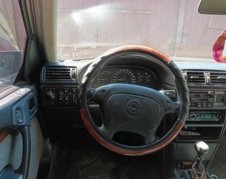 Сірий Опель Вектра, об'ємом двигуна 1.8 л та пробігом 320 тис. км за 2200 $, фото 6 на Automoto.ua