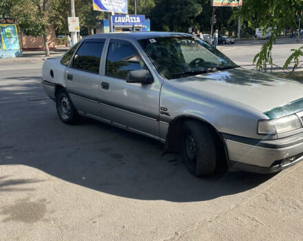 Сірий Опель Вектра, об'ємом двигуна 1.8 л та пробігом 395 тис. км за 850 $, фото 1 на Automoto.ua