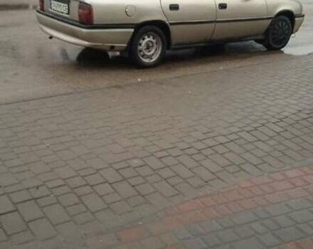 Серый Опель Вектра, объемом двигателя 2 л и пробегом 200 тыс. км за 900 $, фото 1 на Automoto.ua