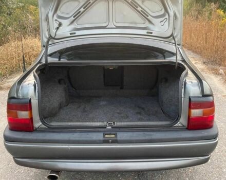 Сірий Опель Вектра, об'ємом двигуна 1.8 л та пробігом 545 тис. км за 2500 $, фото 1 на Automoto.ua