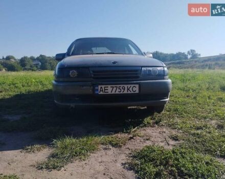 Серый Опель Вектра, объемом двигателя 2.5 л и пробегом 357 тыс. км за 3000 $, фото 4 на Automoto.ua