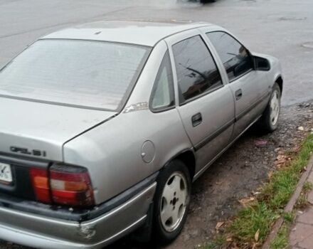 Серый Опель Вектра, объемом двигателя 1.8 л и пробегом 330 тыс. км за 899 $, фото 5 на Automoto.ua