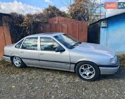 Серый Опель Вектра, объемом двигателя 1.8 л и пробегом 380 тыс. км за 1000 $, фото 3 на Automoto.ua