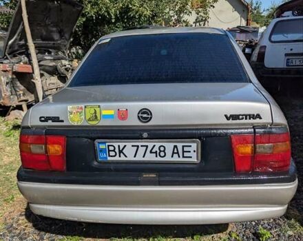 Сірий Опель Вектра, об'ємом двигуна 1.6 л та пробігом 370 тис. км за 1450 $, фото 7 на Automoto.ua