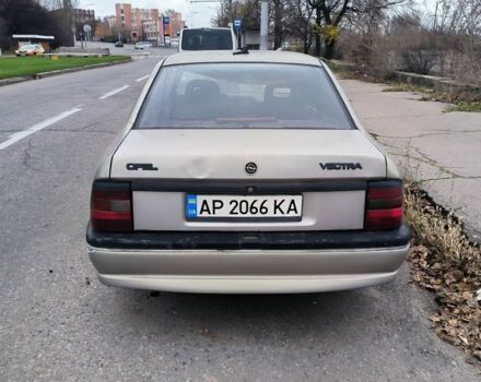 Серый Опель Вектра, объемом двигателя 1.8 л и пробегом 100 тыс. км за 1000 $, фото 3 на Automoto.ua