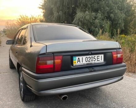 Сірий Опель Вектра, об'ємом двигуна 1.8 л та пробігом 545 тис. км за 2500 $, фото 2 на Automoto.ua