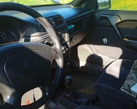 Серый Опель Вектра, объемом двигателя 2.5 л и пробегом 357 тыс. км за 3000 $, фото 13 на Automoto.ua