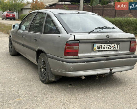 Серый Опель Вектра, объемом двигателя 1.8 л и пробегом 211 тыс. км за 500 $, фото 5 на Automoto.ua