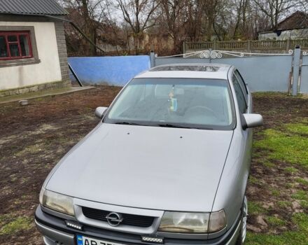 Серый Опель Вектра, объемом двигателя 1.6 л и пробегом 300 тыс. км за 1800 $, фото 5 на Automoto.ua