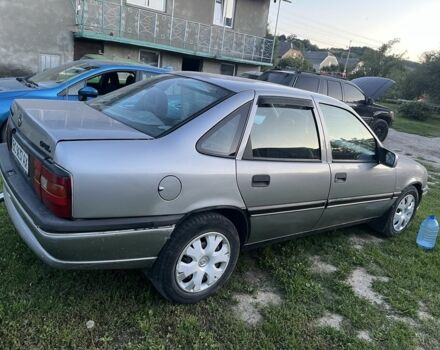 Сірий Опель Вектра, об'ємом двигуна 1.7 л та пробігом 260 тис. км за 1450 $, фото 5 на Automoto.ua