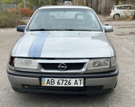 Серый Опель Вектра, объемом двигателя 1.8 л и пробегом 211 тыс. км за 650 $, фото 1 на Automoto.ua