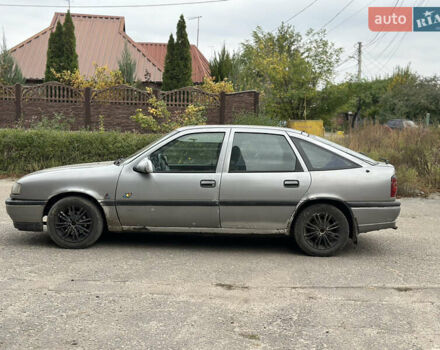 Серый Опель Вектра, объемом двигателя 1.8 л и пробегом 211 тыс. км за 500 $, фото 6 на Automoto.ua