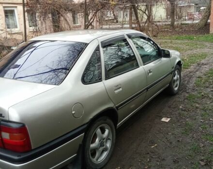 Серый Опель Вектра, объемом двигателя 2 л и пробегом 435 тыс. км за 1600 $, фото 9 на Automoto.ua