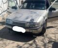 Серый Опель Вектра, объемом двигателя 2 л и пробегом 250 тыс. км за 1341 $, фото 1 на Automoto.ua