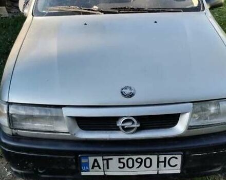 Сірий Опель Вектра, об'ємом двигуна 1.8 л та пробігом 270 тис. км за 1200 $, фото 1 на Automoto.ua