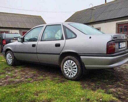 Серый Опель Вектра, объемом двигателя 1.6 л и пробегом 300 тыс. км за 1800 $, фото 8 на Automoto.ua