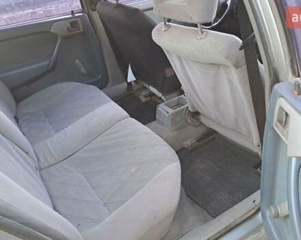 Серый Опель Вектра, объемом двигателя 2 л и пробегом 325 тыс. км за 950 $, фото 2 на Automoto.ua