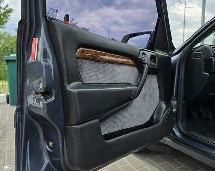 Серый Опель Вектра, объемом двигателя 2 л и пробегом 300 тыс. км за 1900 $, фото 15 на Automoto.ua