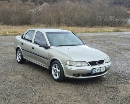 Сірий Опель Вектра, об'ємом двигуна 1.8 л та пробігом 267 тис. км за 1850 $, фото 2 на Automoto.ua