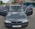 Серый Опель Вектра, объемом двигателя 2 л и пробегом 300 тыс. км за 1900 $, фото 1 на Automoto.ua