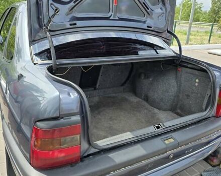 Серый Опель Вектра, объемом двигателя 2 л и пробегом 300 тыс. км за 1900 $, фото 19 на Automoto.ua