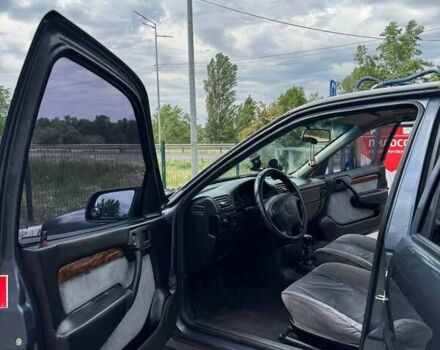 Серый Опель Вектра, объемом двигателя 2 л и пробегом 300 тыс. км за 1900 $, фото 22 на Automoto.ua