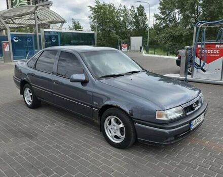 Серый Опель Вектра, объемом двигателя 2 л и пробегом 300 тыс. км за 1900 $, фото 4 на Automoto.ua