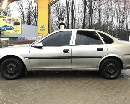 Сірий Опель Вектра, об'ємом двигуна 1.6 л та пробігом 280 тис. км за 1800 $, фото 2 на Automoto.ua