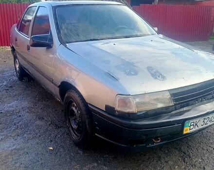 Опель Вектра 1995 в Ровно на Automoto.ua Серый Опель Вектра, объемом двигателя 2 л и пробегом 337 тыс. км за 600 $, фото 1 на Automoto.ua
