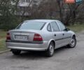 Серый Опель Вектра, объемом двигателя 1.8 л и пробегом 234 тыс. км за 1999 $, фото 3 на Automoto.ua