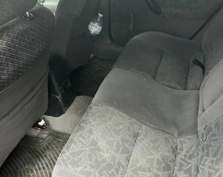 Серый Опель Вектра, объемом двигателя 1.6 л и пробегом 340 тыс. км за 1900 $, фото 10 на Automoto.ua