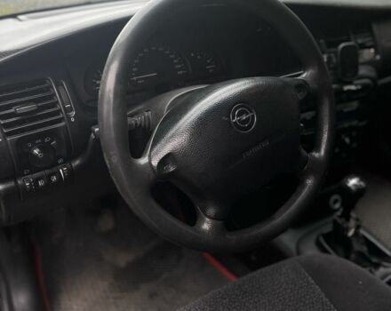 Серый Опель Вектра, объемом двигателя 1.6 л и пробегом 330 тыс. км за 1850 $, фото 9 на Automoto.ua