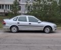 Серый Опель Вектра, объемом двигателя 1.8 л и пробегом 234 тыс. км за 1999 $, фото 5 на Automoto.ua