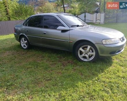 Серый Опель Вектра, объемом двигателя 2 л и пробегом 412 тыс. км за 2800 $, фото 11 на Automoto.ua