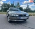 Сірий Опель Вектра, об'ємом двигуна 0 л та пробігом 380 тис. км за 2200 $, фото 1 на Automoto.ua