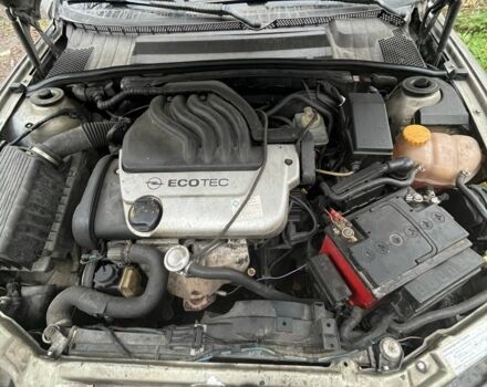 Серый Опель Вектра, объемом двигателя 1.6 л и пробегом 480 тыс. км за 1800 $, фото 7 на Automoto.ua