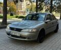 Сірий Опель Вектра, об'ємом двигуна 1.6 л та пробігом 345 тис. км за 1450 $, фото 1 на Automoto.ua
