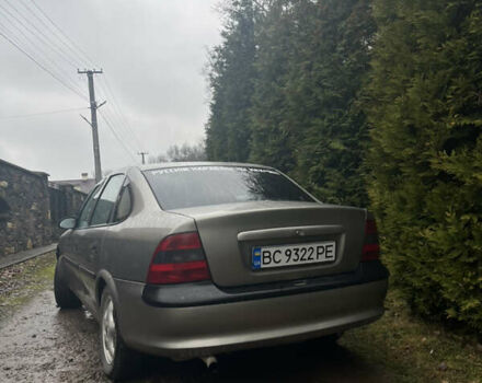 Серый Опель Вектра, объемом двигателя 1.6 л и пробегом 330 тыс. км за 1850 $, фото 2 на Automoto.ua