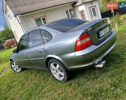 Серый Опель Вектра, объемом двигателя 2 л и пробегом 412 тыс. км за 2800 $, фото 9 на Automoto.ua